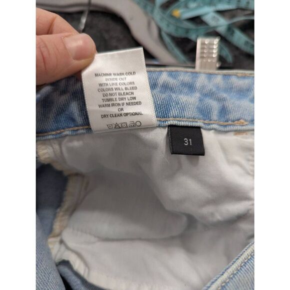 Flying‎ Monkey straight leg Jeans women's size 31 light wash distressed step hem - Picture 8 of 8